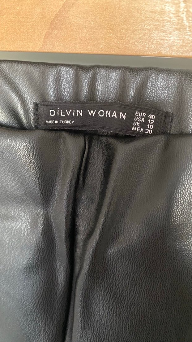 Siyah Deri Kadın Midi Pantolon - Görsel 5