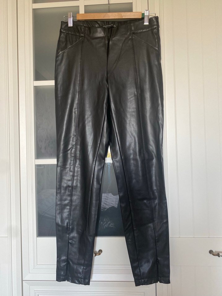 Siyah Deri Kadın Midi Pantolon - Görsel 3