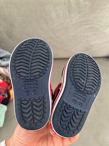 20 Beden Crocs terlik ayakkabı