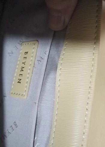 Zincir Detaylı Bej Deri Kadın Çanta - Görsel 8