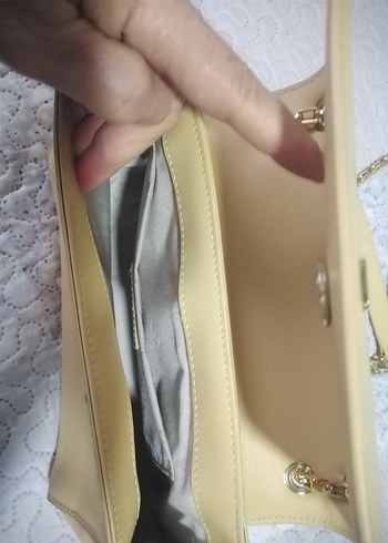 Zincir Detaylı Bej Deri Kadın Çanta - Görsel 6