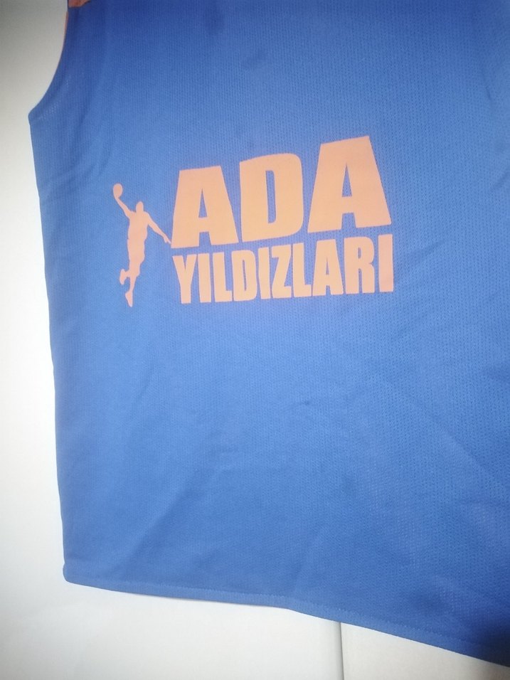 Erkek Çocuk V Yakalı Renkli Baskılı Atlet - Görsel 4