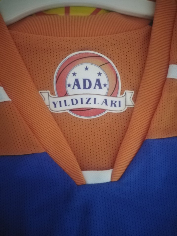 Erkek Çocuk V Yakalı Renkli Baskılı Atlet - Görsel 3