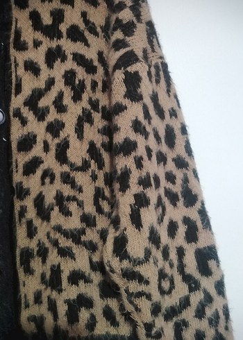 Kahverengi Leopar Desenli Kadın Hırka - Görsel 3