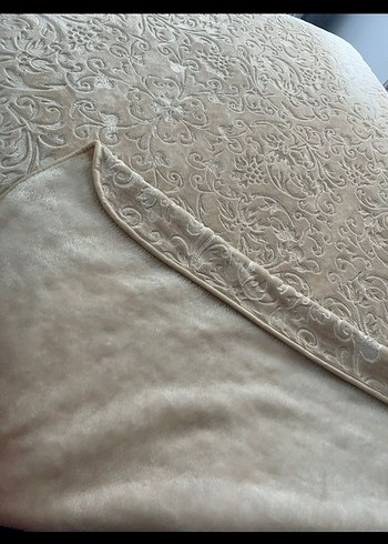 bej rengi Yatak Örtüsü - Görsel 4