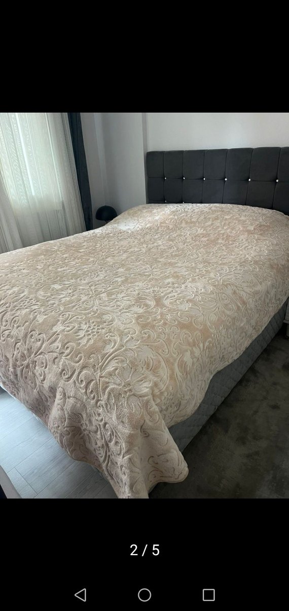 bej rengi Yatak Örtüsü - Görsel 2