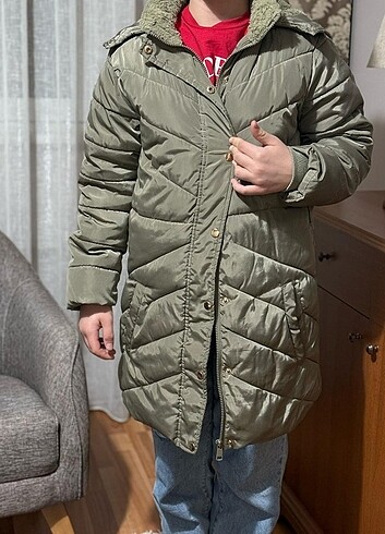 11-12 Yaş Beden Defakto marka kız cocuk mont