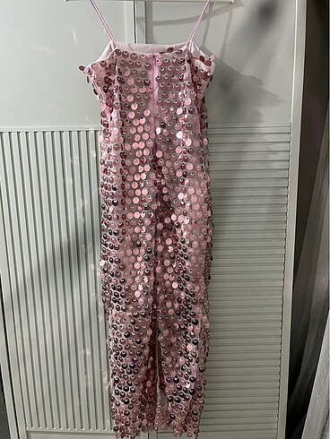 Zara Payet pembe elbise