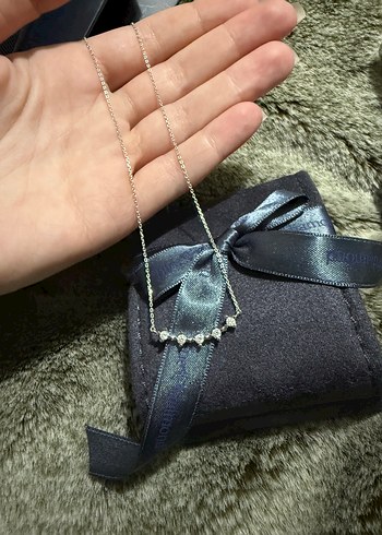 Diğer Blue Diamond 5 taş kolye 14K / Hediye olduğundan sertifika yok