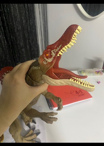 Jurassic world dinozor dinazor spinosaurus