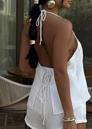 Beyaz Mini Halter Yaka Kadın Tulum - Görsel 2
