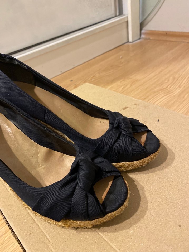 Dolgu Topuklu Kadın Ayakkabı - Görsel 2