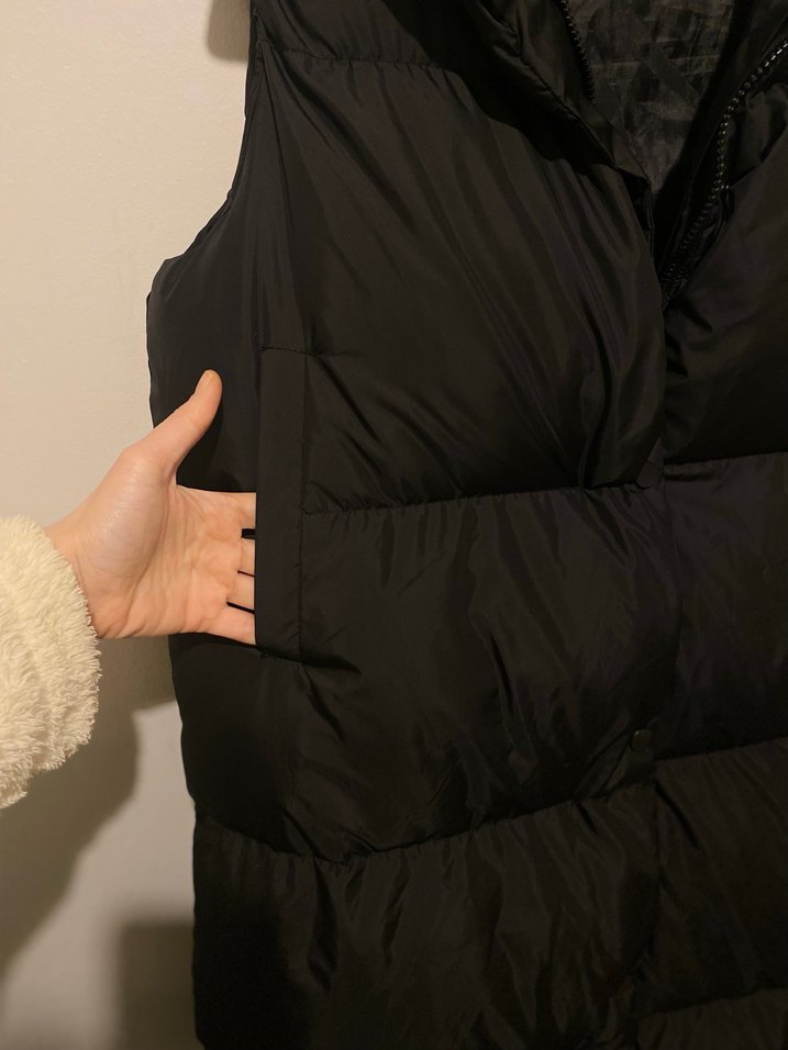 Siyah Fermuarlı Kadın Midi şişme Yelek - Görsel 3