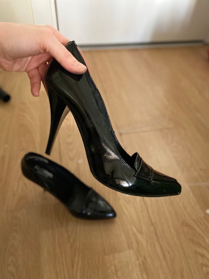 Siyah Rugan Tokalı Stiletto Topuklu Kadın Ayakkabı - Görsel 3