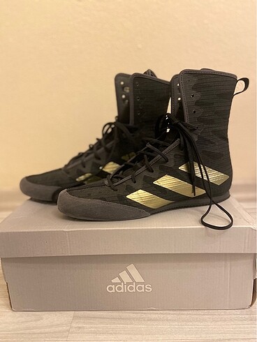Adidas Box Hog 4 Boks Ayakkabısı