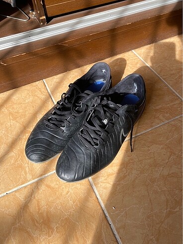 Nike tiempo krampon