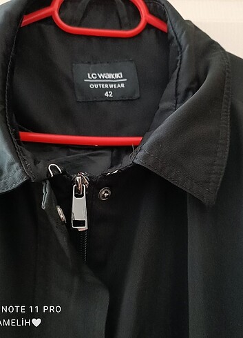LC Waikiki Siyah bayan trençkot LC Waikiki