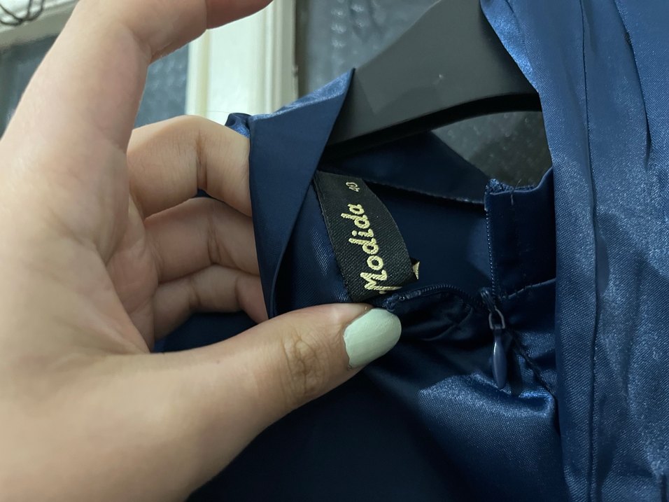 Lacivert Uzun Kollu Saten Elbise - Görsel 4