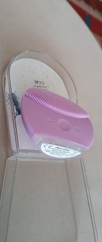 Sıfır kutusunda aprilla yüz bakımı aleti - Görsel 8