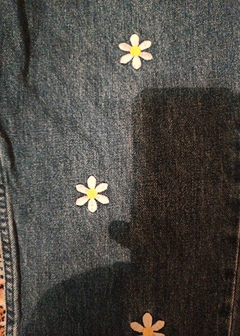 Nakışlı Düğmeli Bohem Kadın Kot Pantolon - Görsel 5