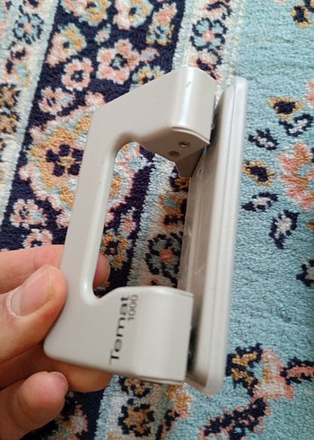 Bej ve Gri Masaüstü Zımba Seti - Görsel 4