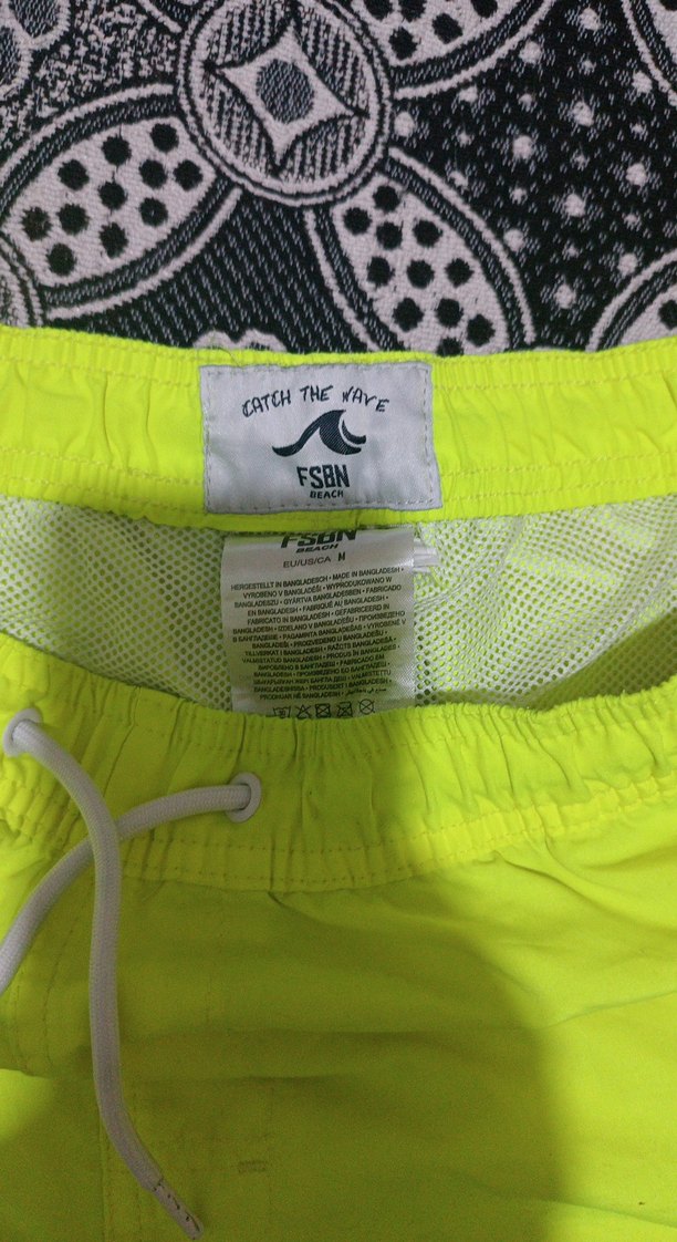 Sarı Mini Erkek Deniz Şortu - Görsel 2