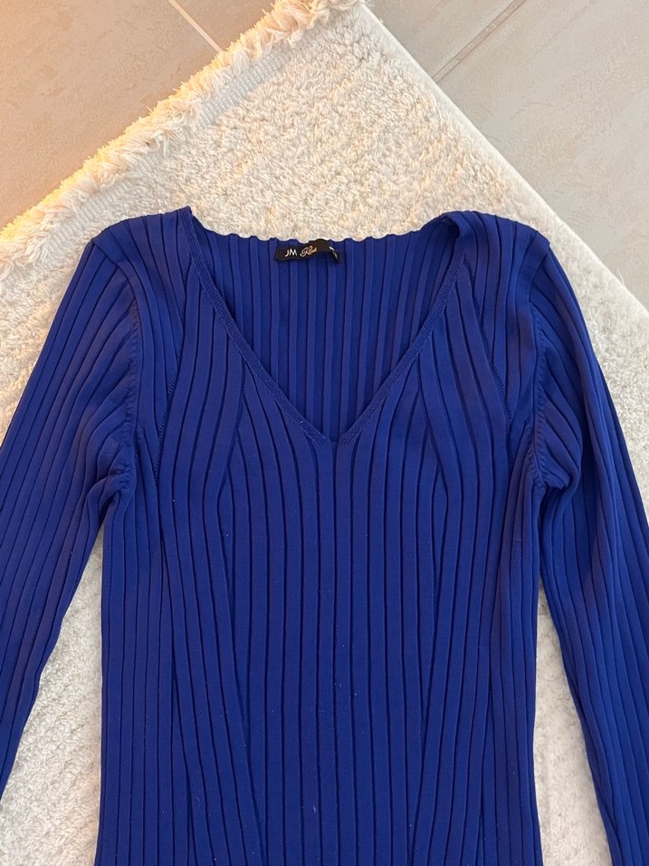 V Yaka Mavi  Body - Görsel 3