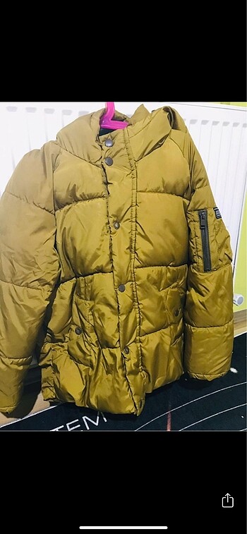 Zara mont