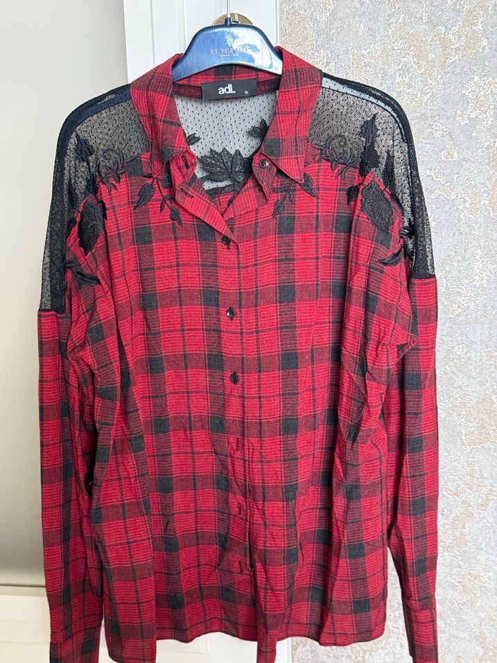 Düğmeli Kırmızı Ekose Uzun Kollu Gömlek - Görsel 3