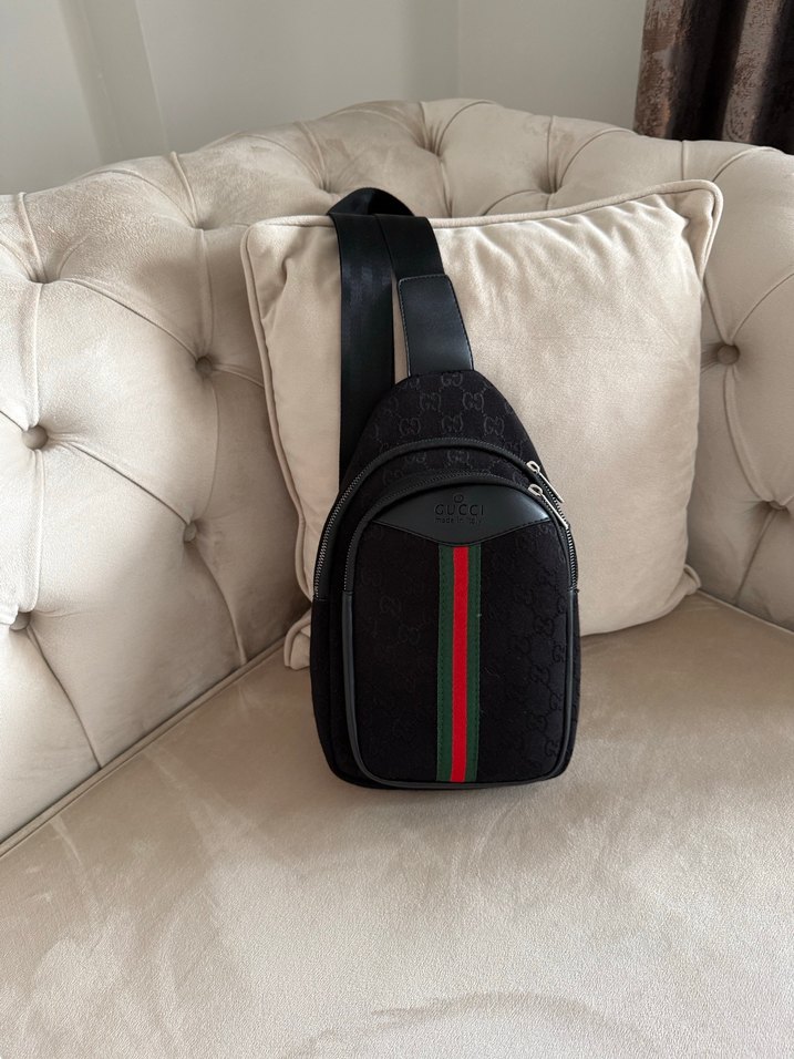 Siyah omuz çantası - Görsel 2