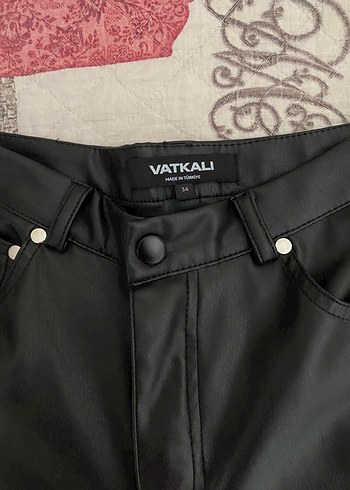 Vatkalı Deri Pantolon - Görsel 2