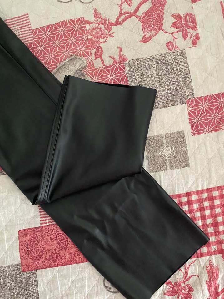 Vatkalı Deri Pantolon - Görsel 3