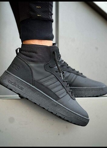 Adidas erkek bot 