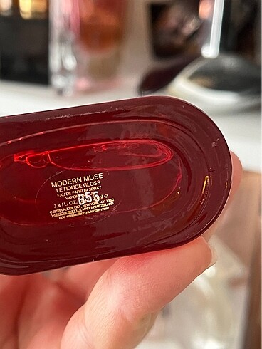 Estee Lauder Le Rouge gloss