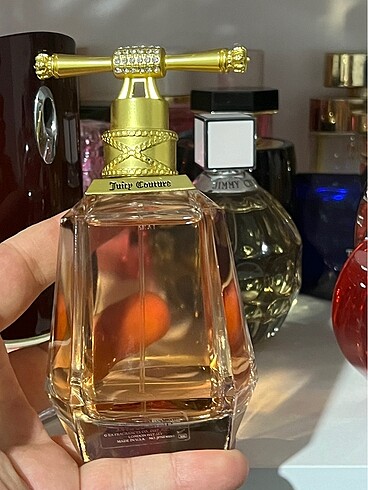 I Am Juicy Couture