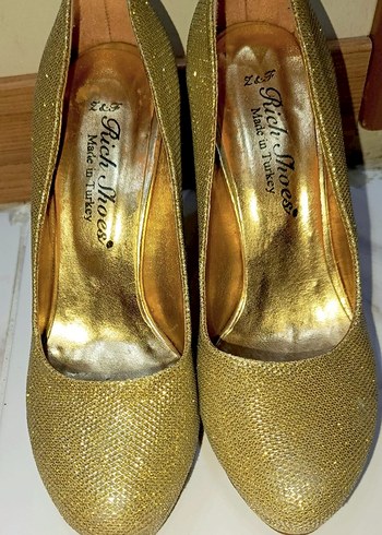 Vintage Altın Rengi Parlak Stiletto Topuklu Kadın Ayakkabı - Görsel 3