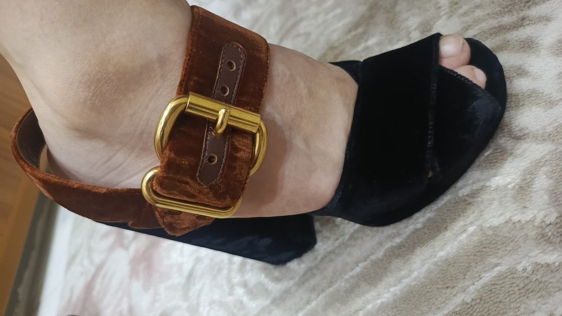 Kahverengi Süet Tokalı Kalın Topuklu Kadın Ayakkabı - Görsel 2