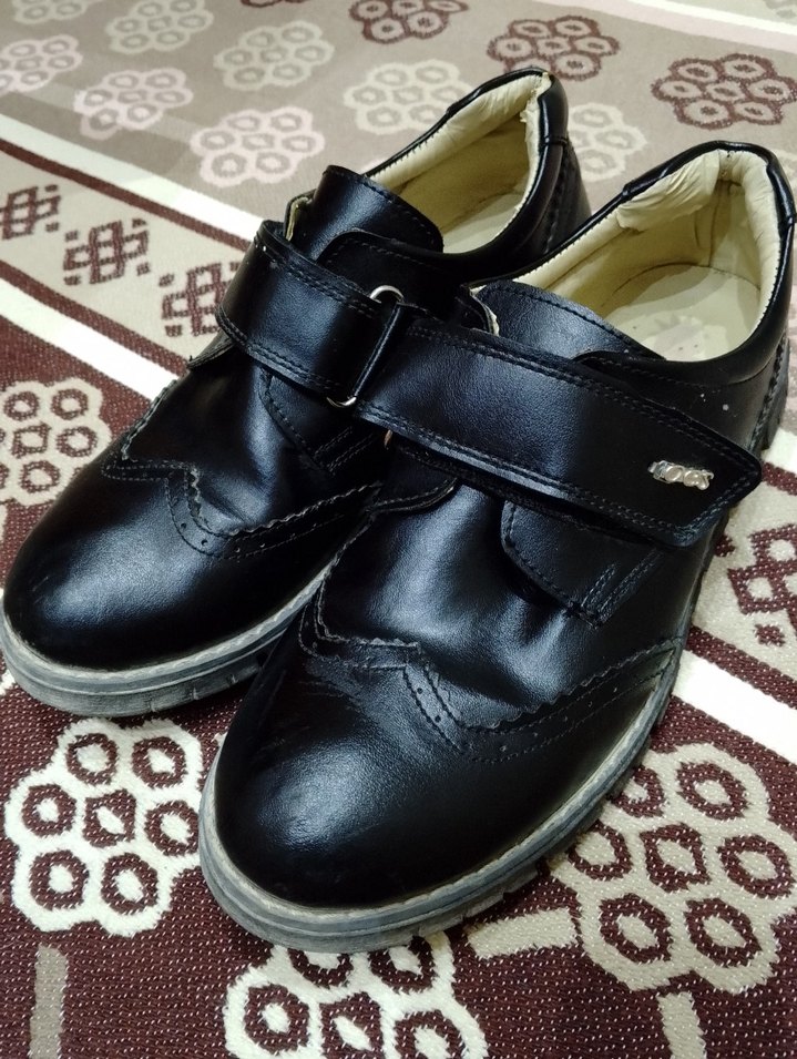 Erkek Çocuk Siyah Parlak Deri Tokalı Ayakkabı - Görsel 2