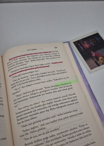 Beden Renk Dolunayda Açan Çiçek - N.G. Kabal