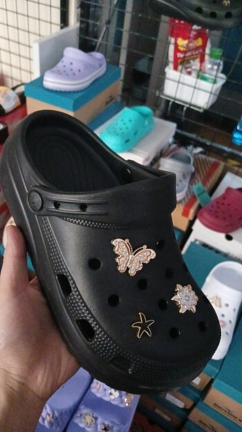 Diğer Crocs