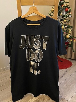 Nike Erkek Tshirt