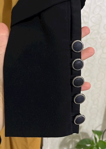 Sarı Düğmeli Uzun Gömlek - Görsel 3