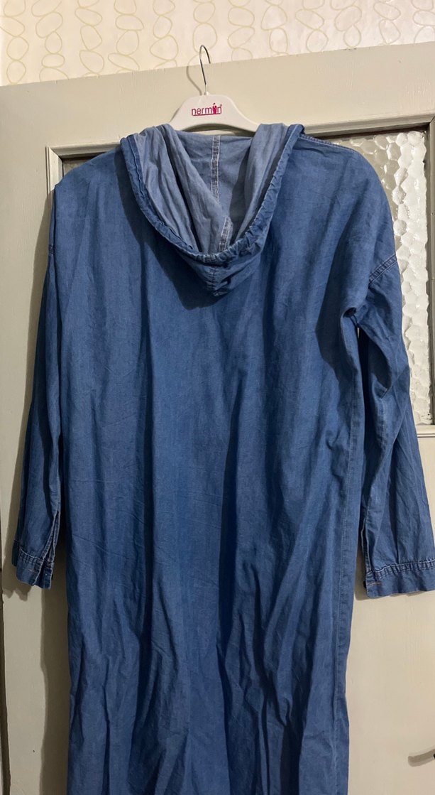 Uzun Kesim Salaş Mavi Denim Ceket - Görsel 2