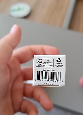 Rare beauty allık  - Görsel 6