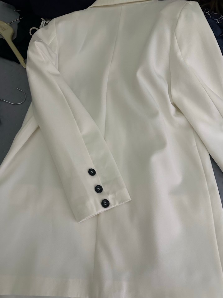 Beyaz Düğmeli Kadın Blazer Ceket - Görsel 5