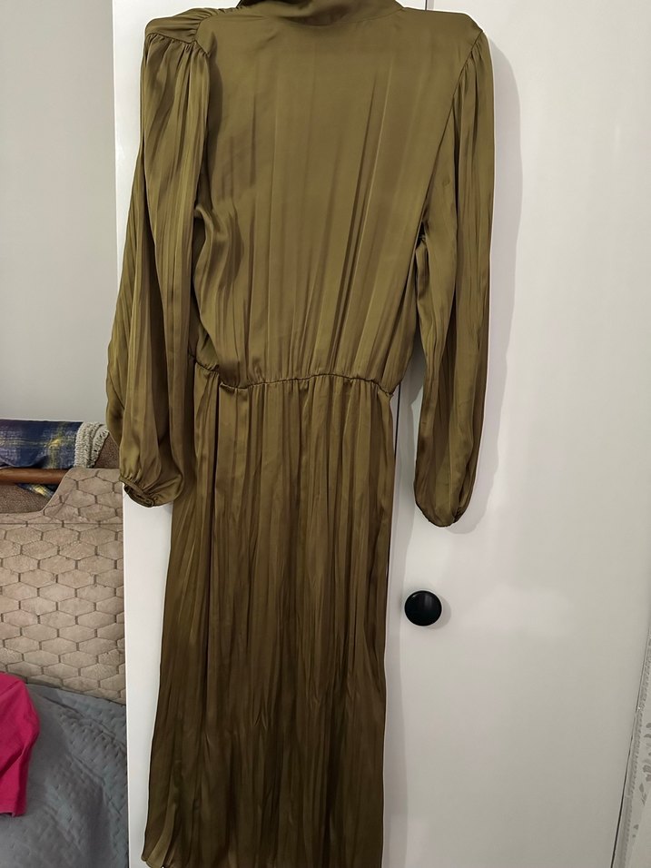 Haki Renkli Uzun Keten Elbise - Görsel 2