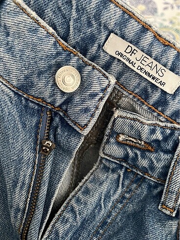 Kot jean