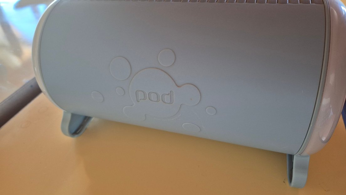 Grå ve Beyaz Disk Saklama Ünitesi - Görsel 4