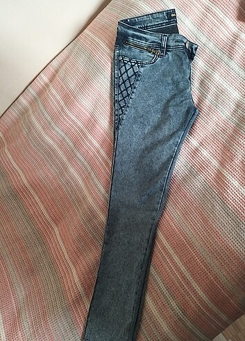 Kot jean 