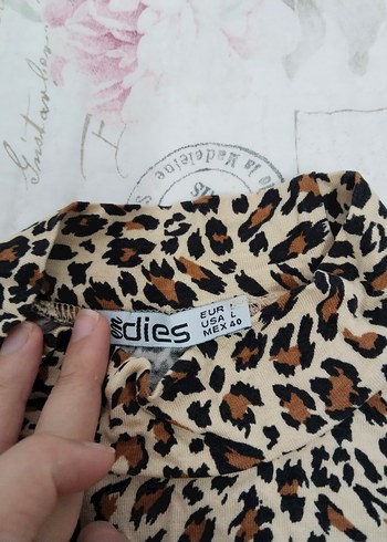 Zara Leopar Desenli Yarım Balıkçı Yaka